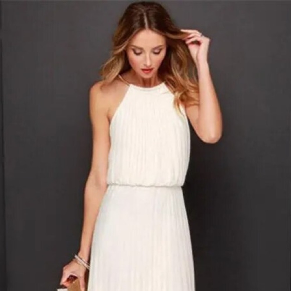 Skater necklace dress